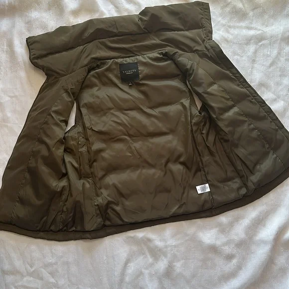 Talbots Down Puffer Vest *Like New* - Picture 5 of 8